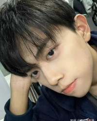 男生的脸怎么组词好看