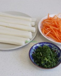 粘年糕的粘怎么组词