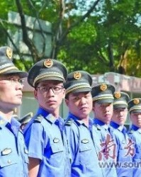 打造精干队伍怎么组词呢