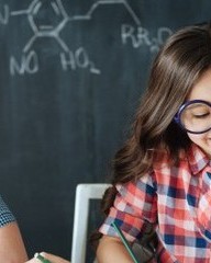 碧绿的碧组词(碧绿的碧怎么组词组词)