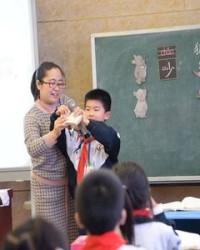 引怎么组词(强怎么组词)