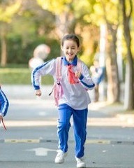 宙怎么组词语(宙怎么组词语?)