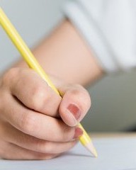 霎怎么读组词(霎怎么读组词是什么)