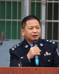 背怎么组词(圈怎么组词)