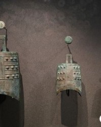 秦始皇的皇怎么组词呀