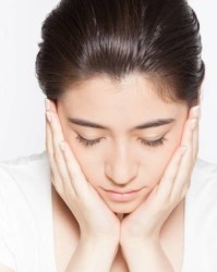 脸肿了的肿怎么组词