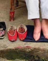 看足的足怎么组词