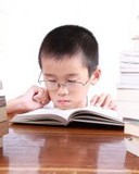 溺怎么组词(馫龘飝鱻灥麤靐飍馫譶龘组词)