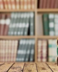 设拼音组词(设拼音组词部首结构)