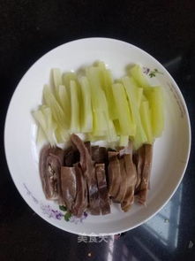 小猪肚怎么组词