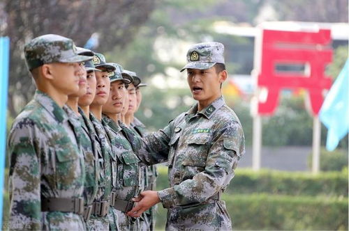 士兵士兵的士怎么组词