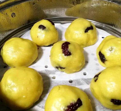 粘年糕的粘怎么组词 粘年糕的粘怎么组词