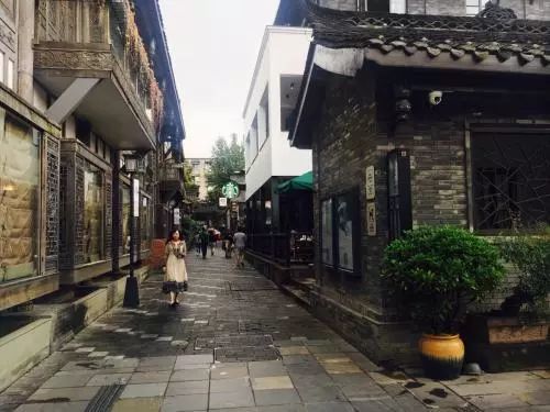 巷怎么组词语