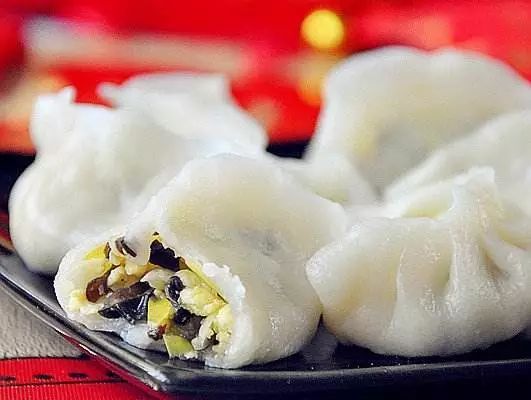 吃着饺子是怎么组词的