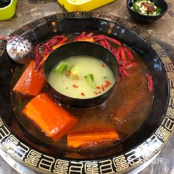 鸳鸯锅怎么组词 鸳鸯锅怎么组词
