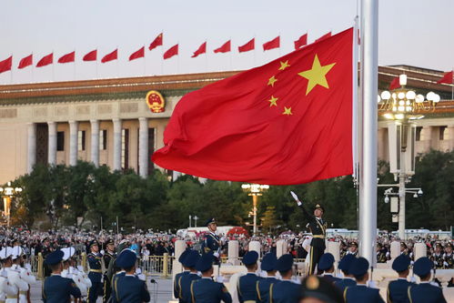 升旗的生日怎么组词