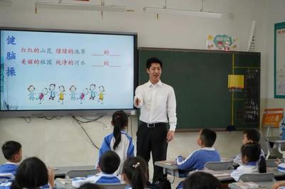 换组词语(换组词语二年级)