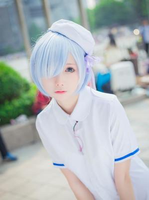 浮字组词(浮字组词一年级简单的)