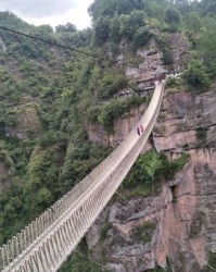 山峰的峰峰怎么组词