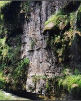 峡谷组词