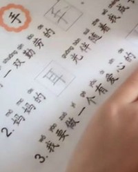 下雨的画画怎么组词